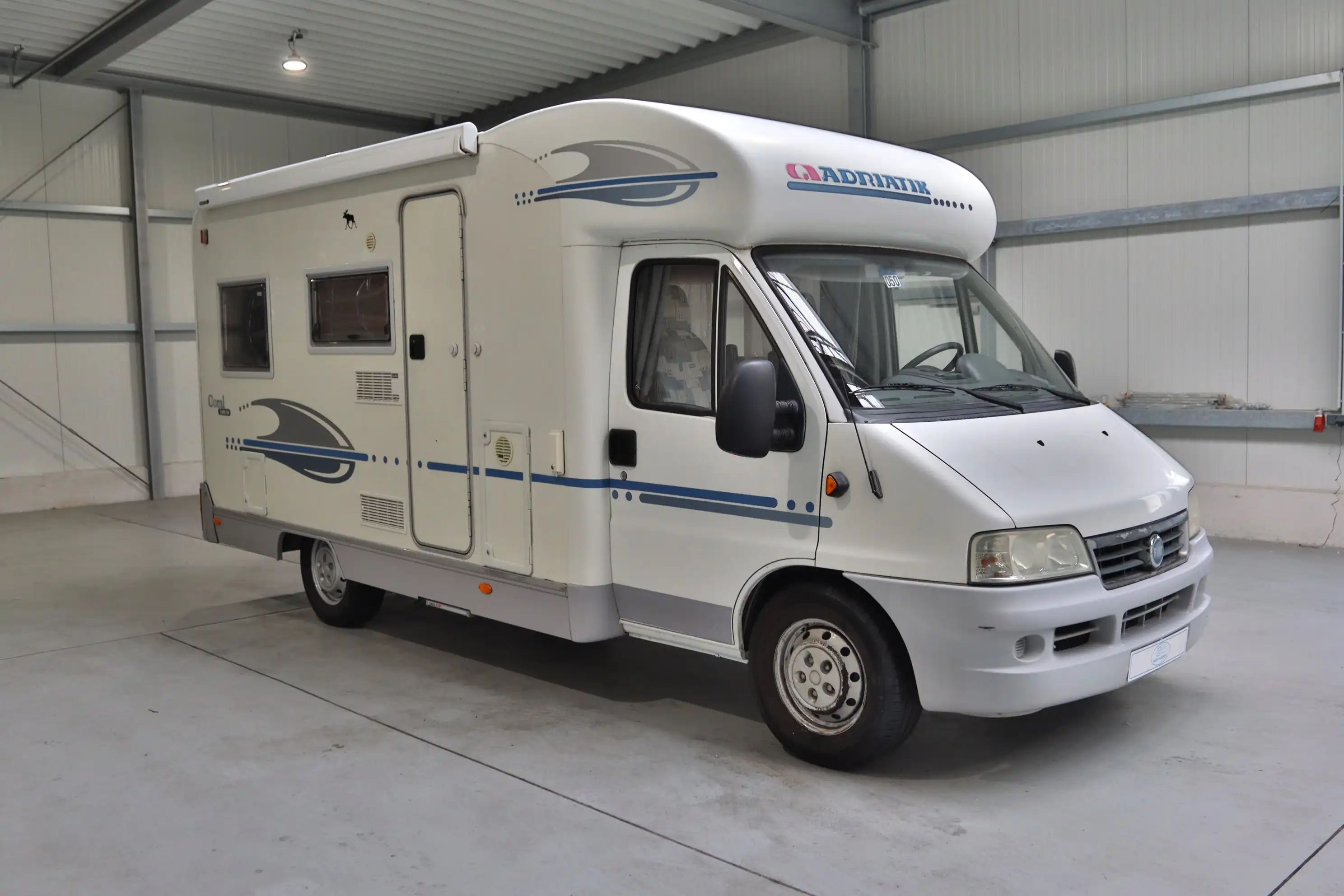 ADRIA Adratik Coral 590 DS